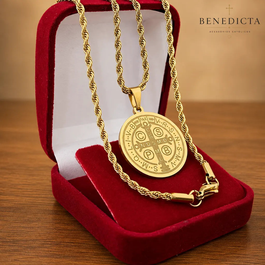 Medalha de São Bento em Ouro 18K | Fé, Proteção e Devoção